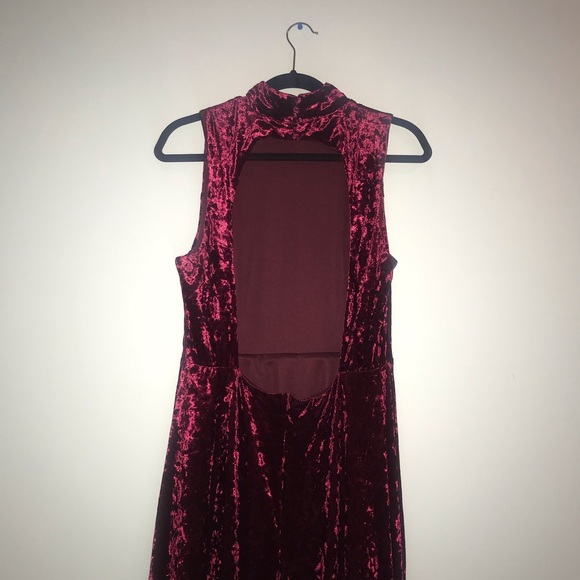 Lulu's Dresses Red Velvet Long Formal Dress Lulus Xl Poshmark
